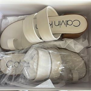 NWT, never worn, Calvin Klein soft white leather slide sandal w/ low block heel